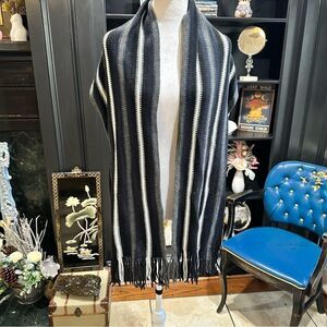 Wilson’s Leather Striped Unsiex Scarf